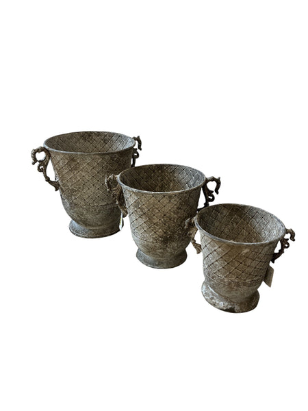 durable outdoor planter antique style