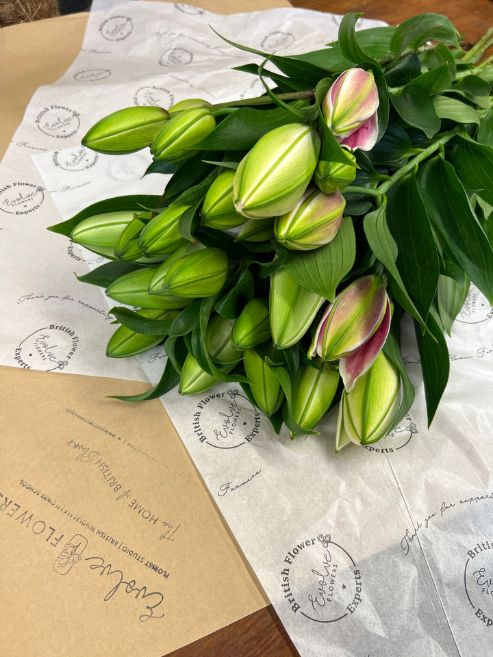 Floristry - Rose Lilies Simply Stems
