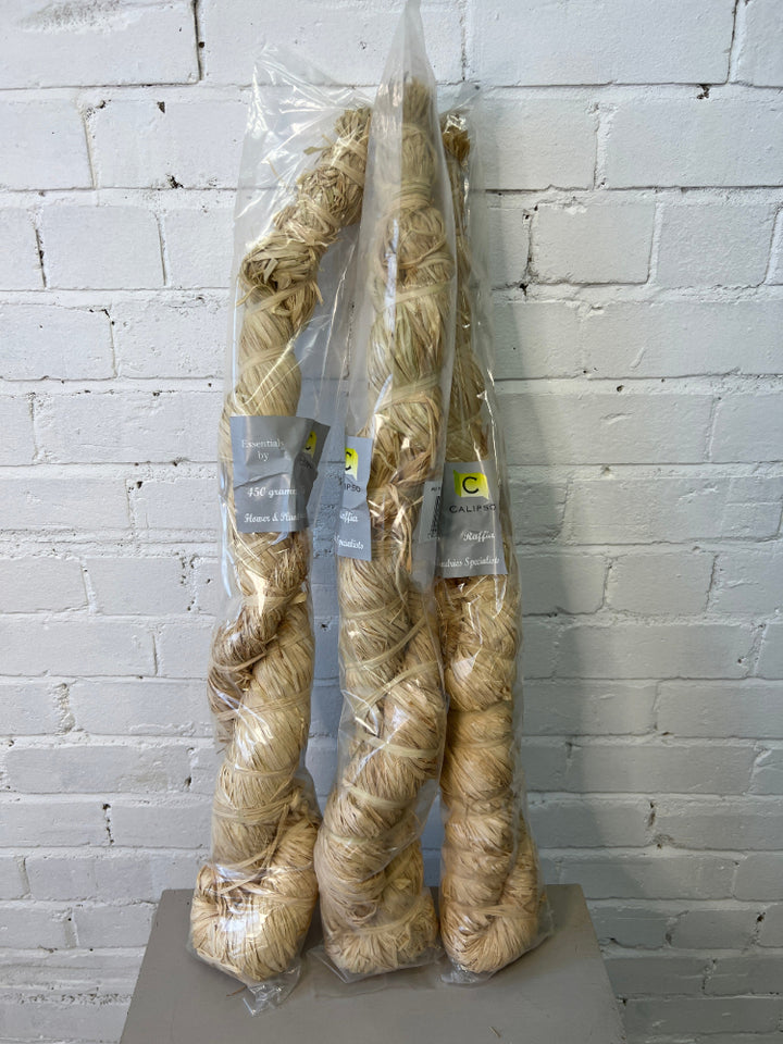 buy raffia hanks online