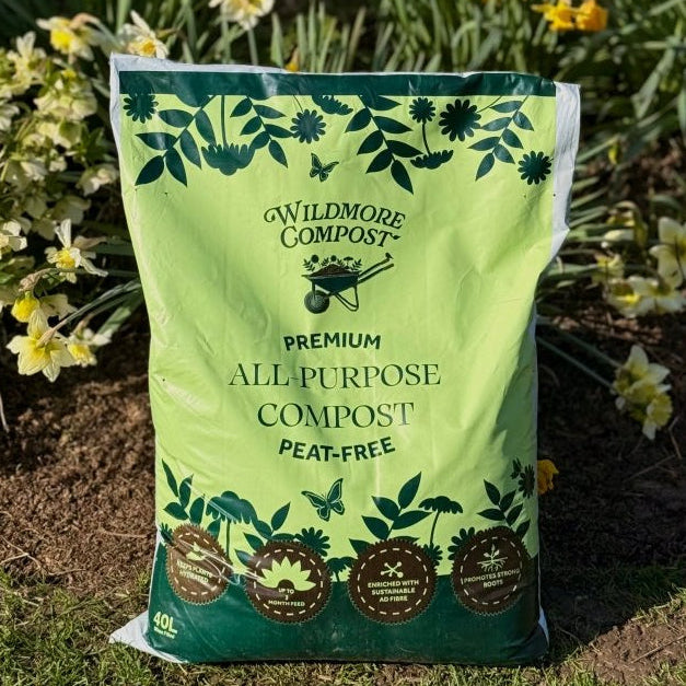 Single bag of Lincolnshire-made All Purpose Peat Free Compost for potting and planting.