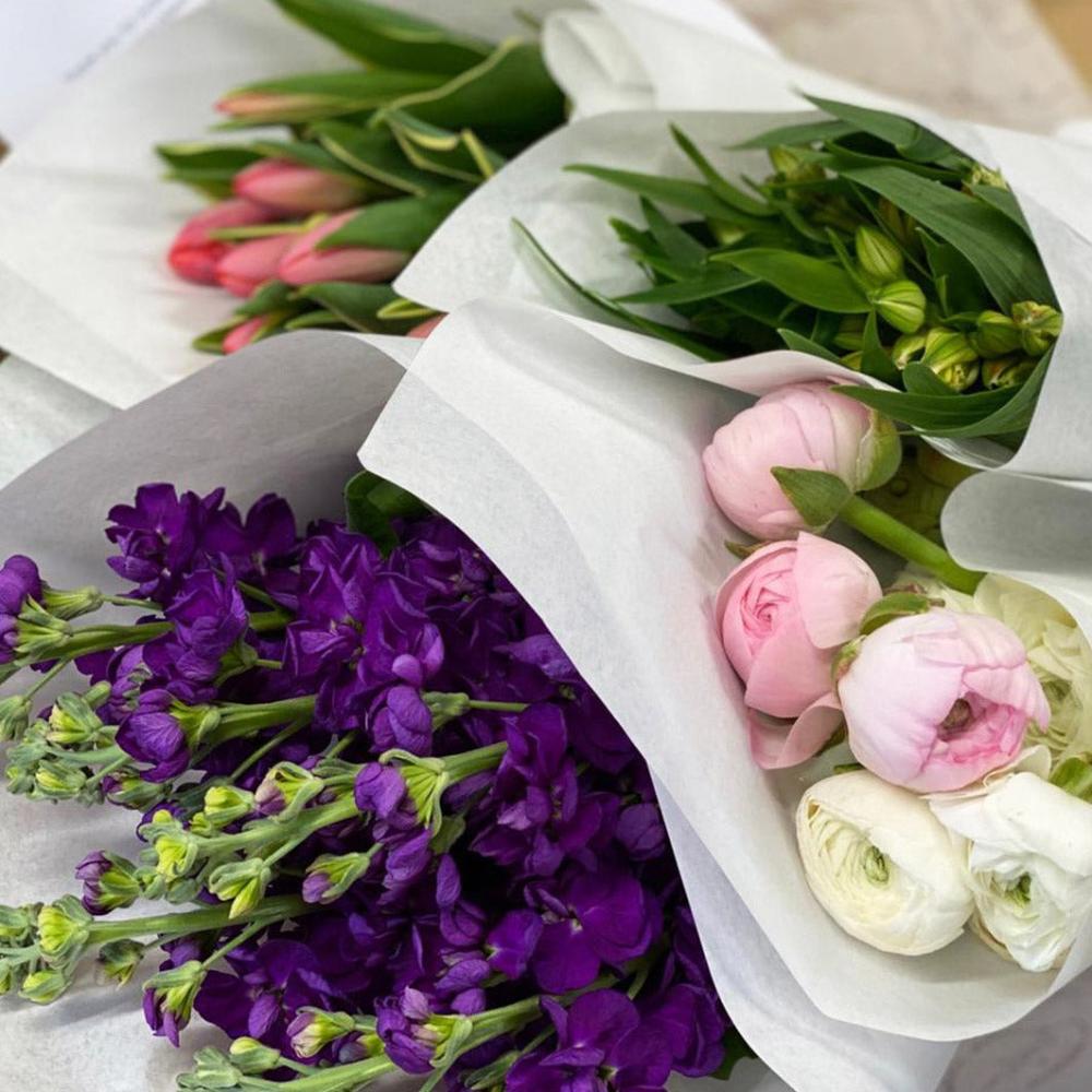 flowers gifts christmas