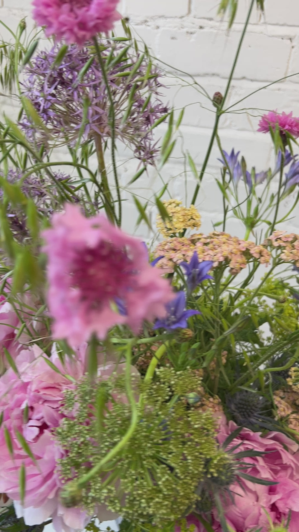 BEST WAY TO ARRANGE  FLOWERS NO FOAM NO FUSS