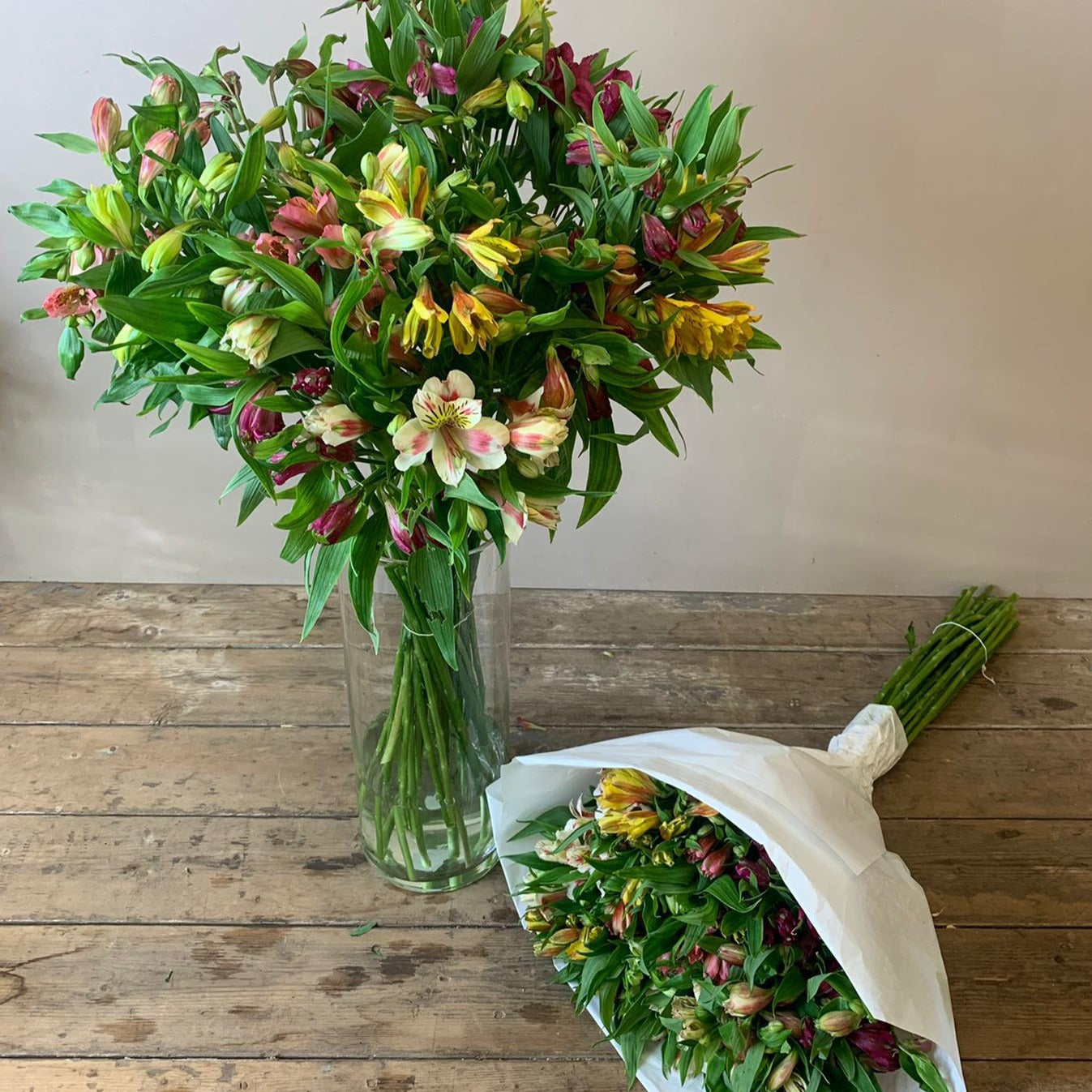 Bens Bumper British Alstroemeria 30 stems - Growers Choice