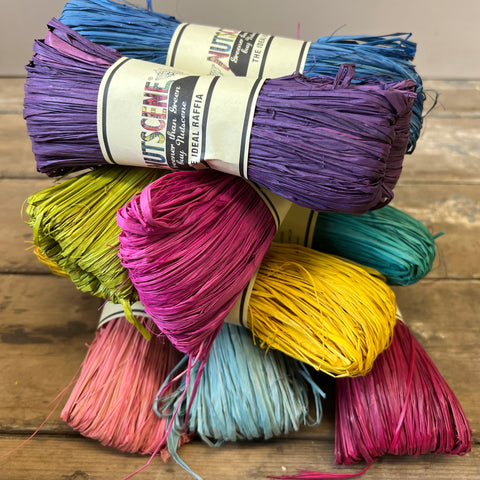 **NEW COLOURS** Nutscene Raffia Hanks