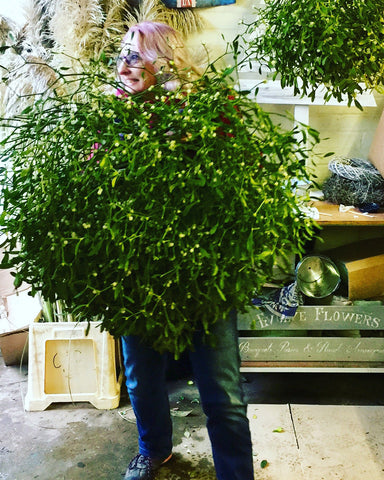 Mistletoe Heart - Bough/EXTRA LARGE *** PRE-ORDER***